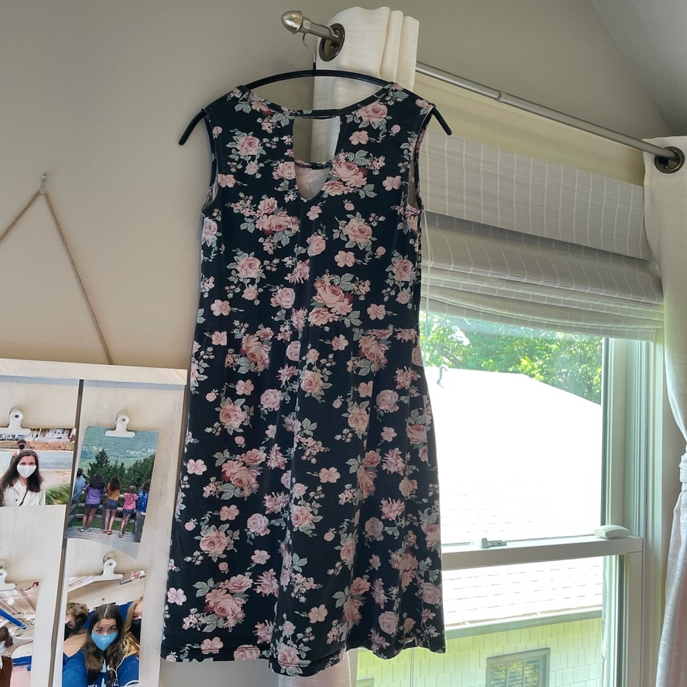 Floral Print Summer Midi Dress - Picture 2 of 4